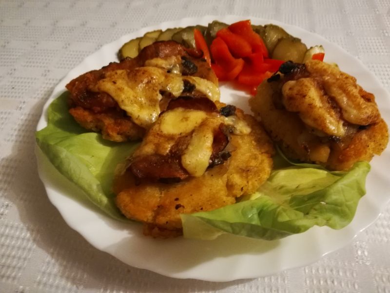 KOTLECIKI ZIEMNIACZANE Z DODATKAMI