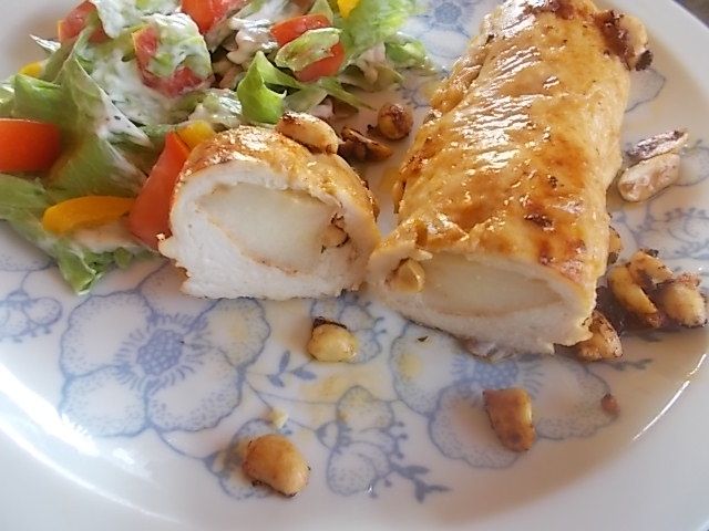 Kotlet ala de volaille –z jabłkiem i orzeszkami  Kotlet ala de volaille –z jabłkiem i orzeszkami