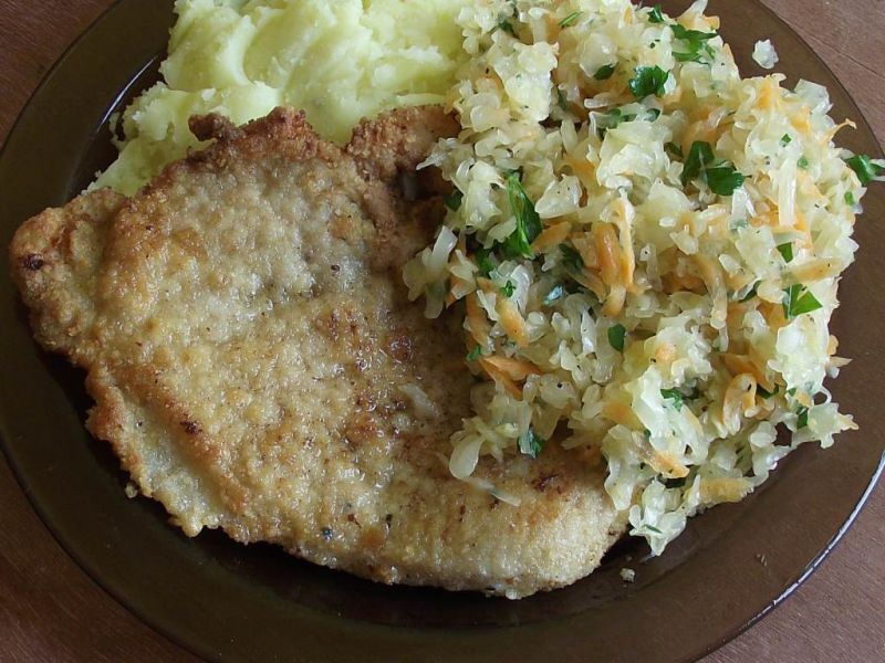 Kotlet schabowy w mieszanej panierce 