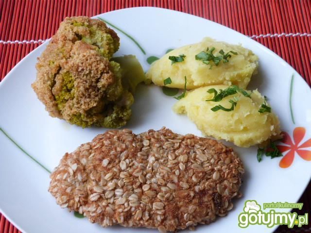 Kotlet schabowy w płatkach owsianych