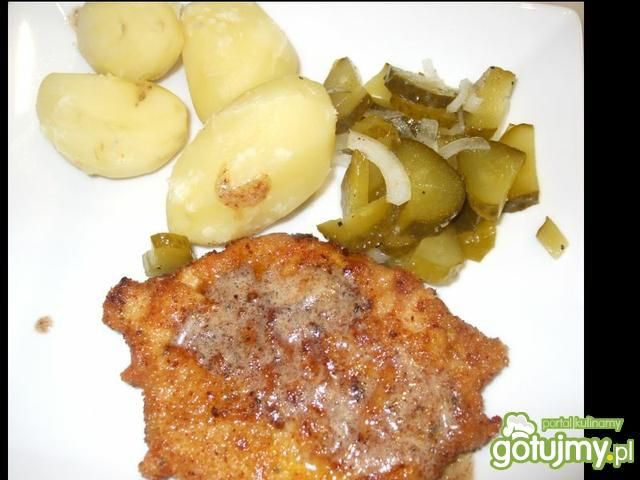 Kotlet schabowy z ziemniakami 
