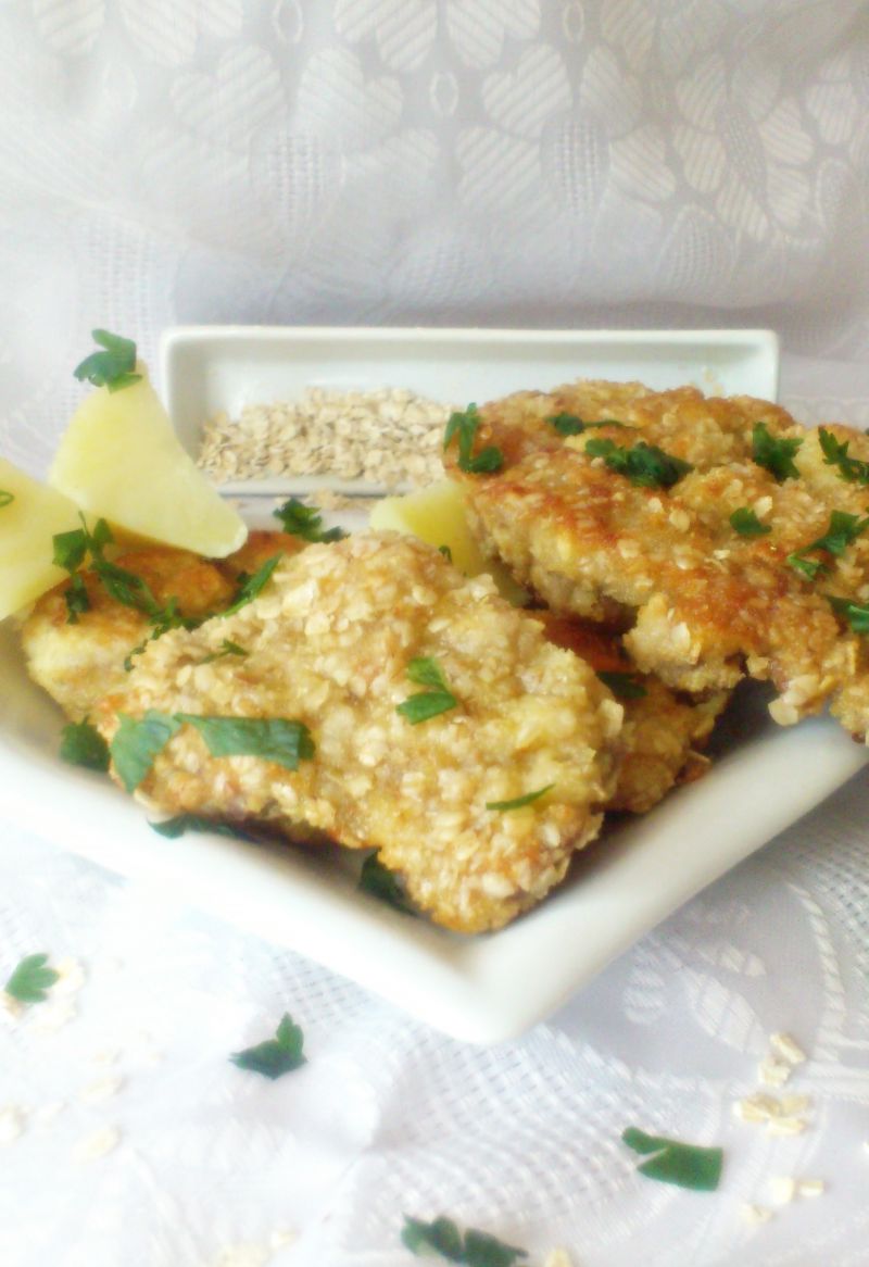 Kotlet w panierce z płatkami owsianymi Kotlet w panierce z płatkami owsianymi