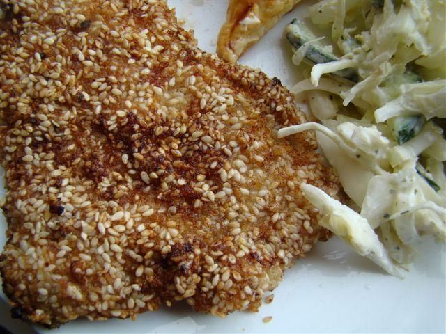 Kotlet w sezamowej panierce Kotlet w sezamowej panierce