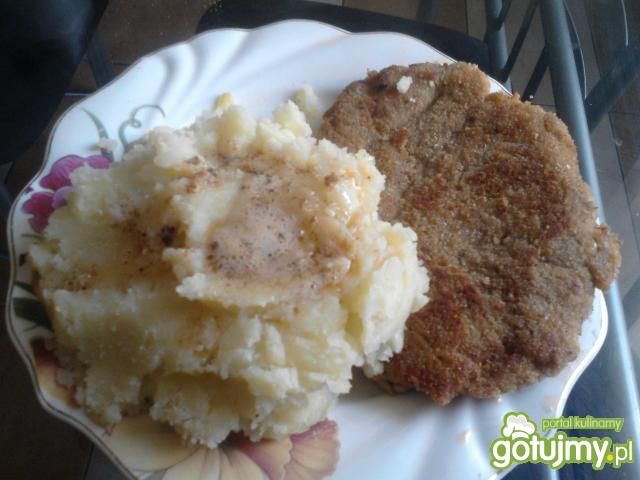 Kotlet z ziemniakami
