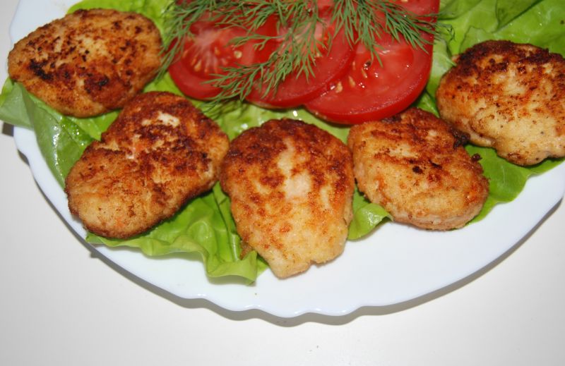 Kotlety drobiowe z marchewką 