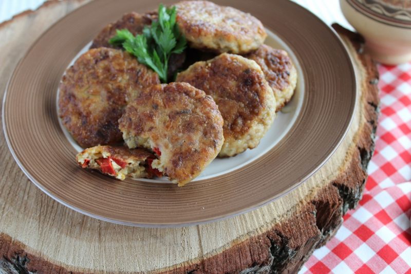 Kotlety drobiowo - warzywne