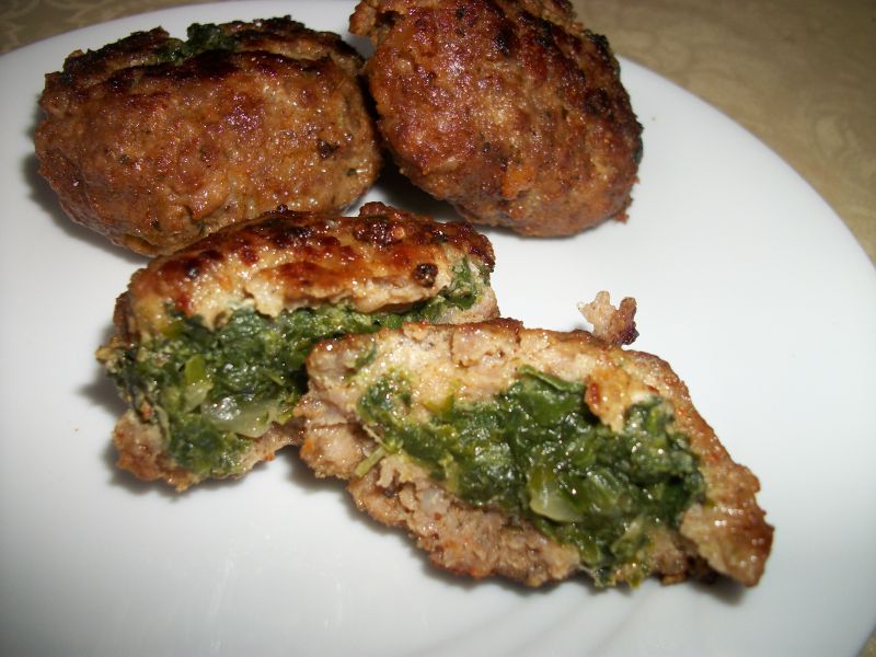 Kotlety mielone faszewane szpinakiem