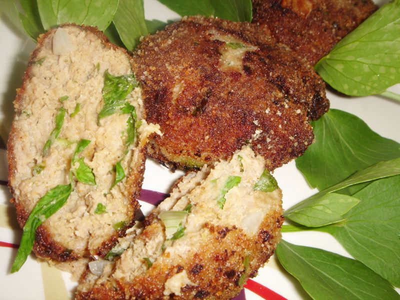 Kotlety mielone idycze z lubczykiem Kotlety mielone idycze z lubczykiem