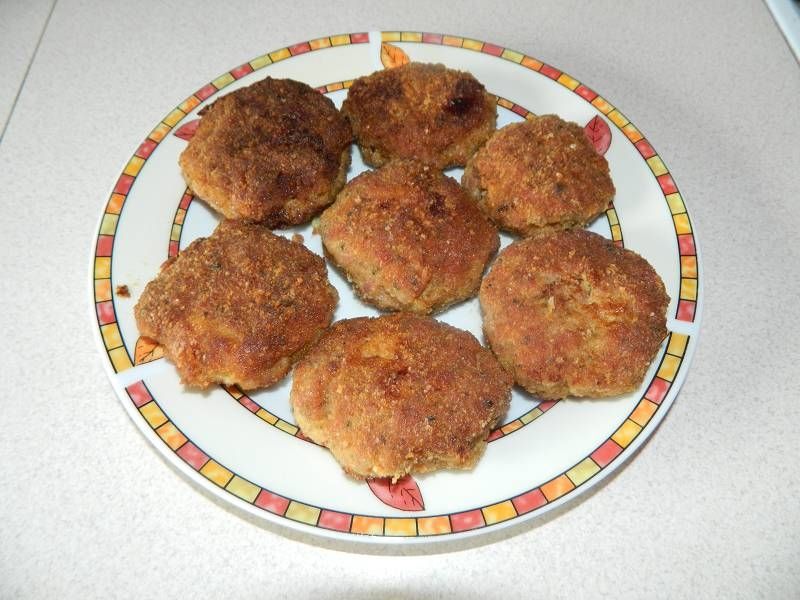 Kotlety mielone nadziane kalafiorem Kotlety mielone nadziane kalafiorem