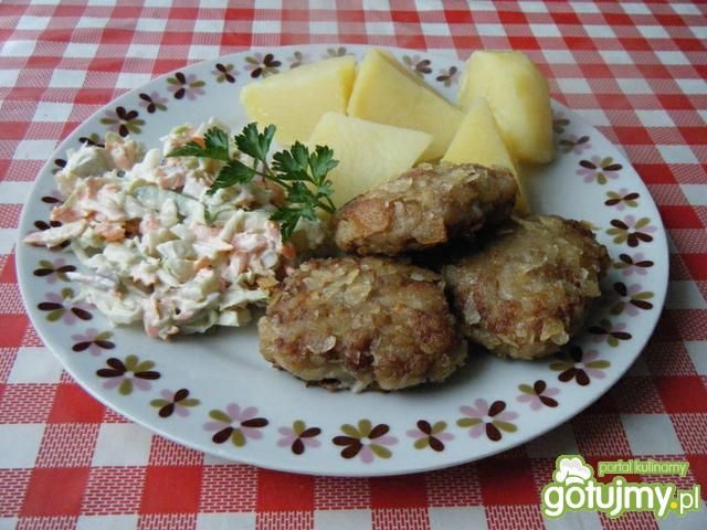 Kotlety mielone obtaczane w chipsach