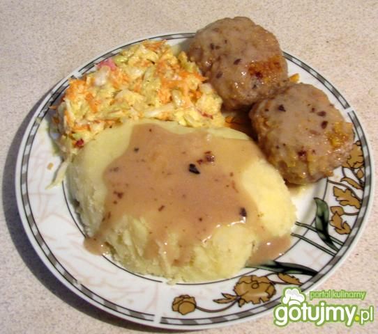 Kotlety mielone w borowikowym Kotlety mielone w borowikowym