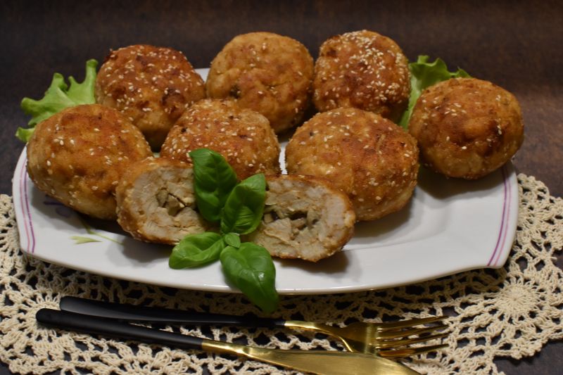 Kotlety mielone w sezamie Kotlety mielone w sezamie