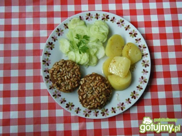 Kotlety mielone w ziarnach słonecznika 