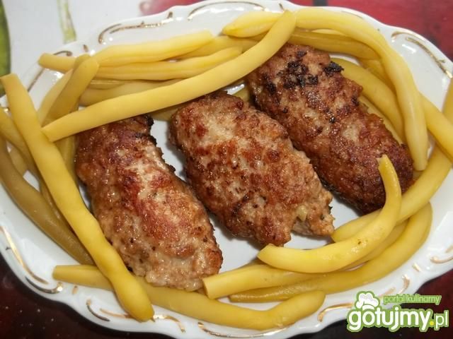 Kotlety mielone z fasolką szparagową
