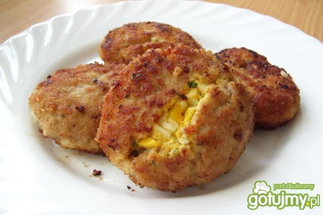 Kotlety mielone z pastą jajeczną Kotlety mielone z pastą jajeczną