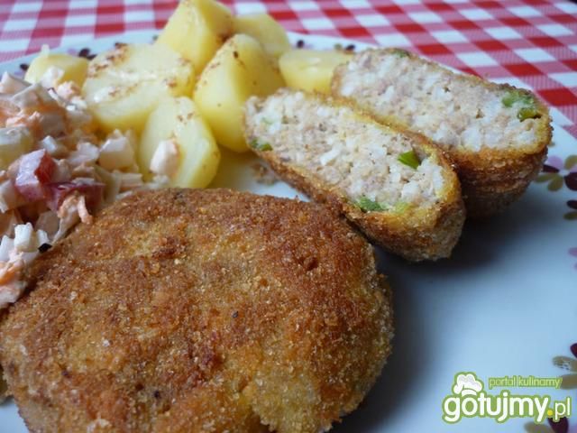 Kotlety mielone z ryżem. Kotlety mielone z ryżem.