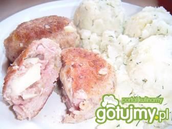 Kotlety mielone z żółtym serem