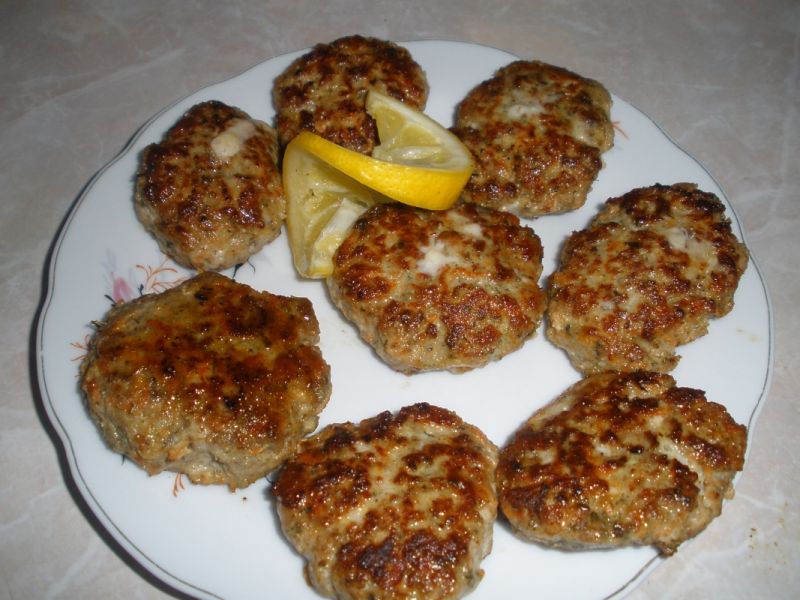 Kotlety mięsno-marchewkowe Kotlety mięsno-marchewkowe