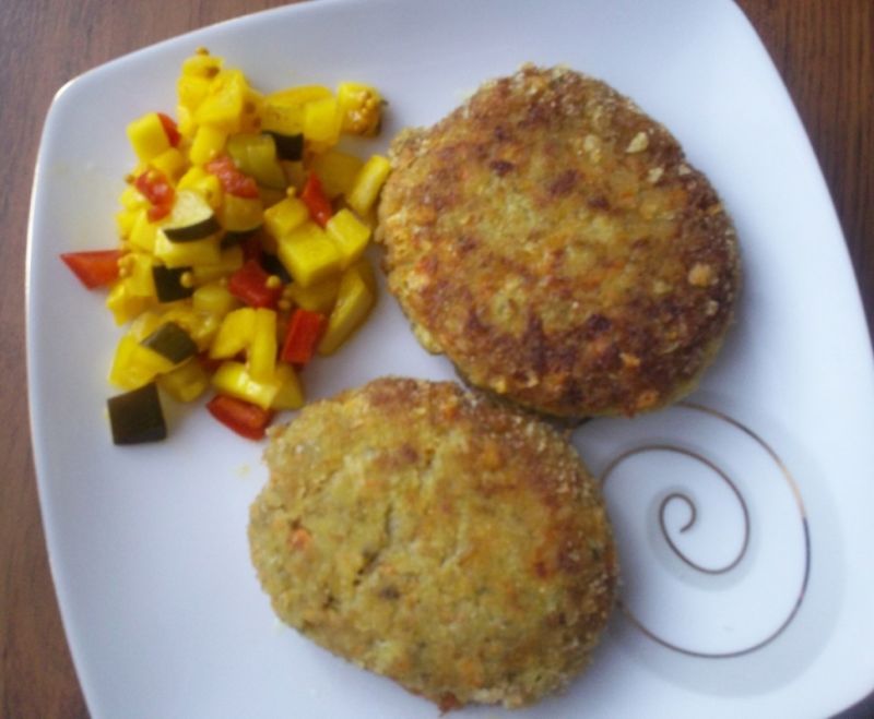 Kotlety mięsno - warzywne porosołowe