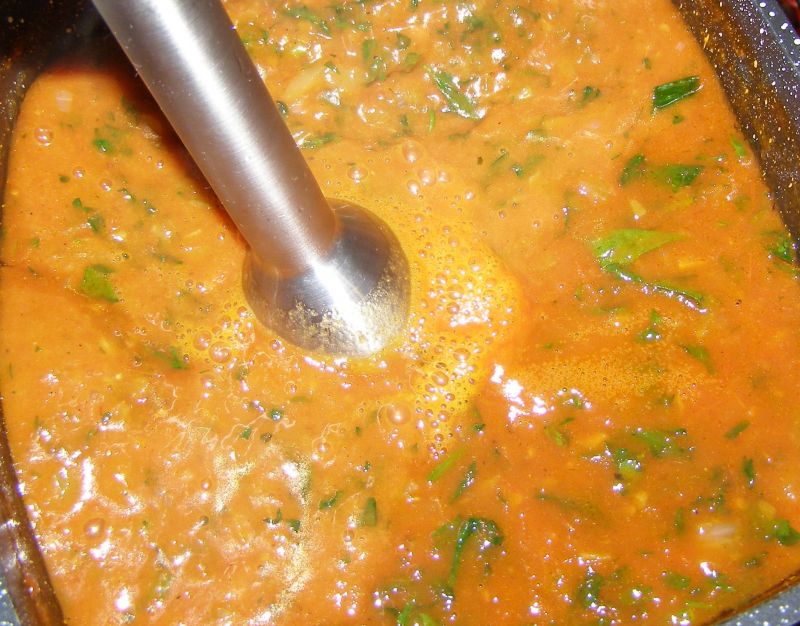 Kotlety rybne z sosem pomidorowo-warzywnym
