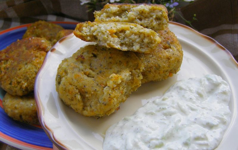 Kotlety ryżowo-ogórkowe