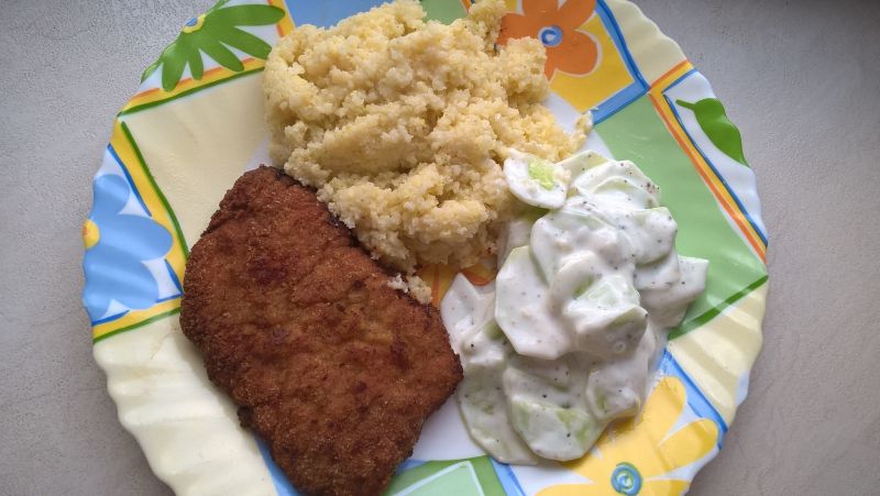 Kotlety schabowe w marynacie rozmarynowej Kotlety schabowe w marynacie rozmarynowej