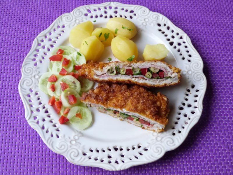 Kotlety schabowe z fasolką i papryką Kotlety schabowe z fasolką i papryką