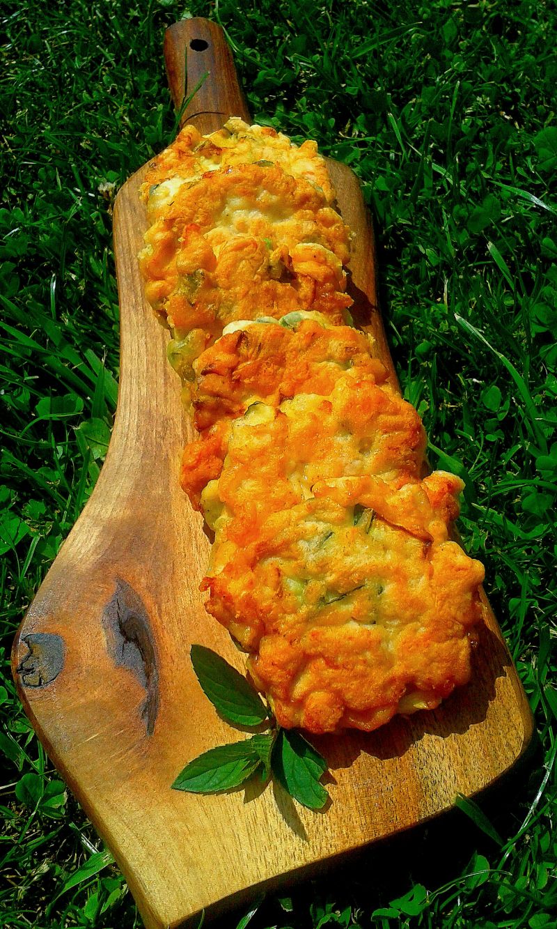 Kotlety siekane z kurczaka z cukinią Kotlety siekane z kurczaka z cukinią