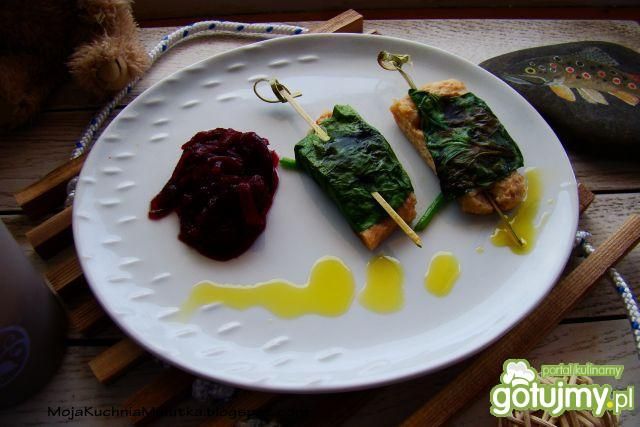 Kotlety sojowe grillowane w szpinaku Kotlety sojowe grillowane w szpinaku