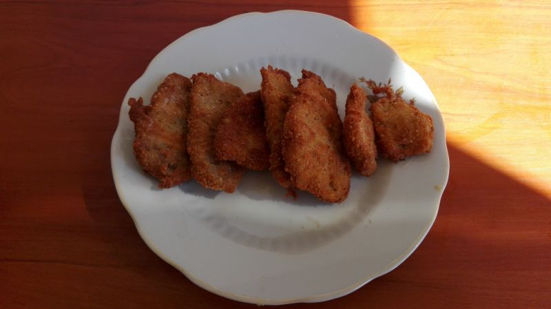 Kotlety sojowe w jaju z przyprawami