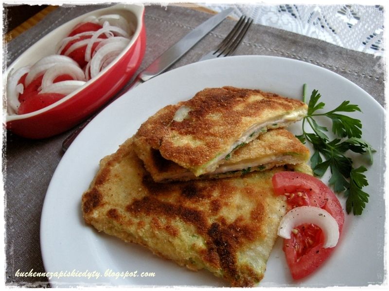 Kotlety szynkowo serowe w pekince