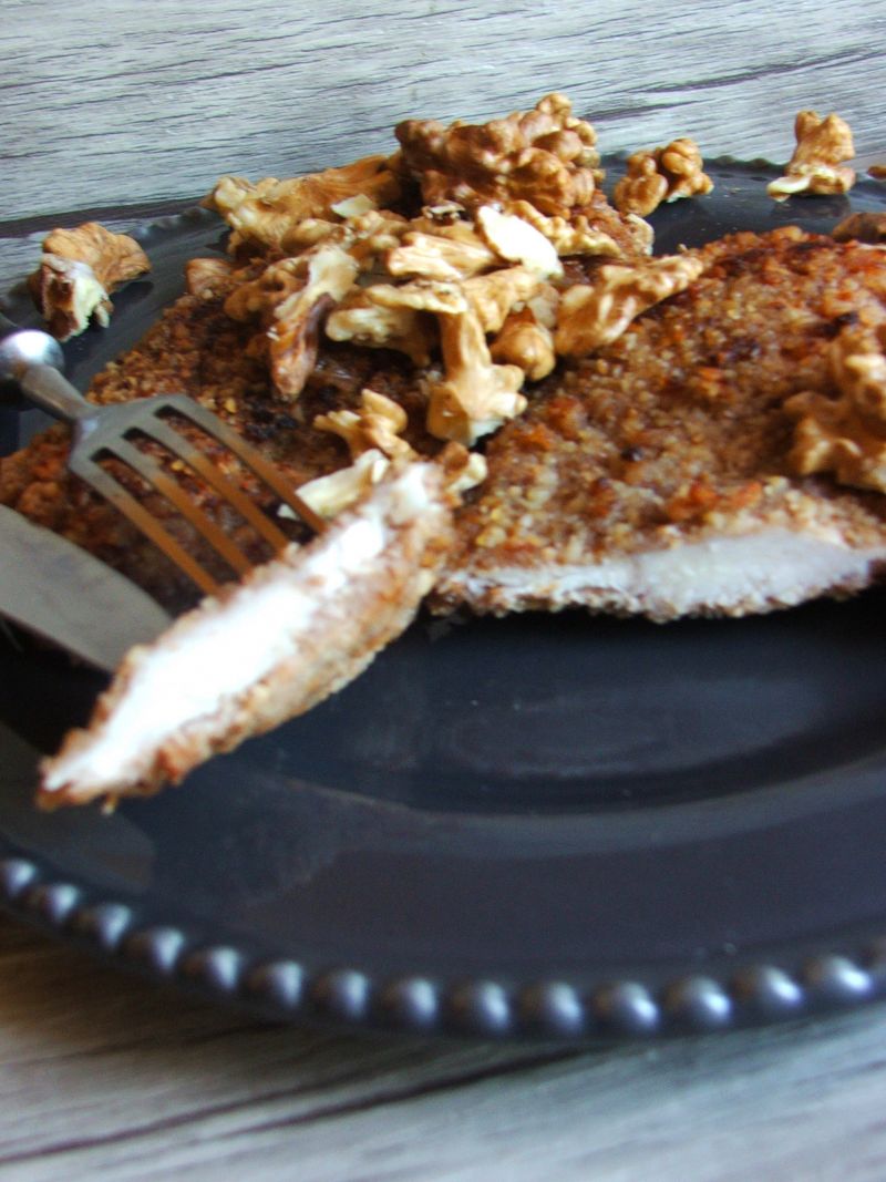 Kotlety w orzechowej panierce Kotlety w orzechowej panierce