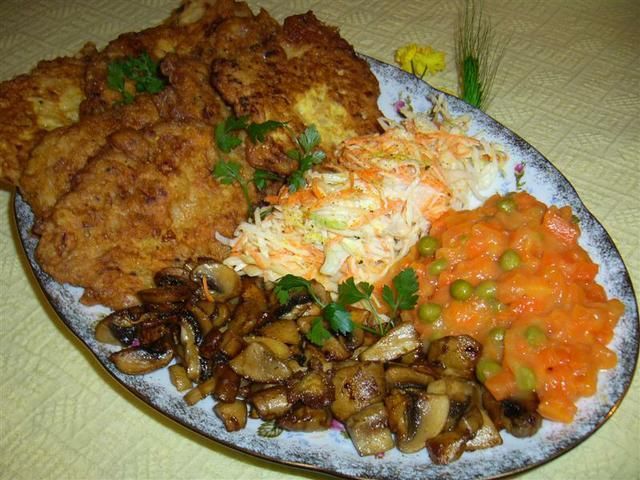 Kotlety w panierce jajeczno-cebulowej 