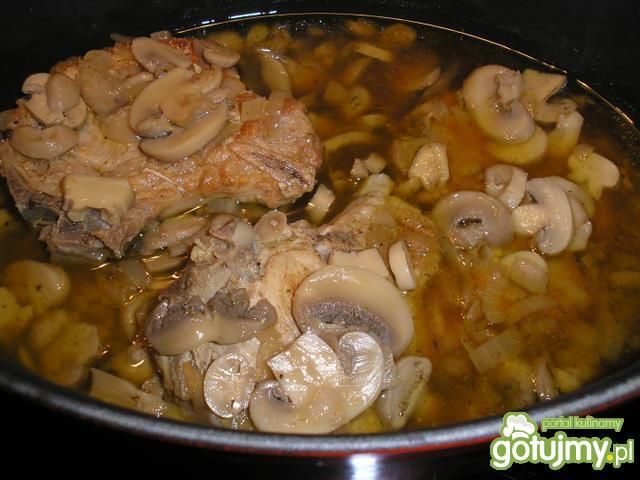 Kotlety wieprzowe z pieczarkami