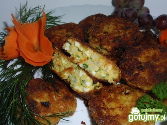 Kotlety z kalafiora z jajkiem