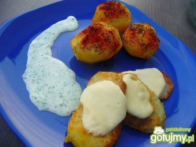 Kotlety z kalarepki i sos pietruszkowy Kotlety z kalarepki i sos pietruszkowy