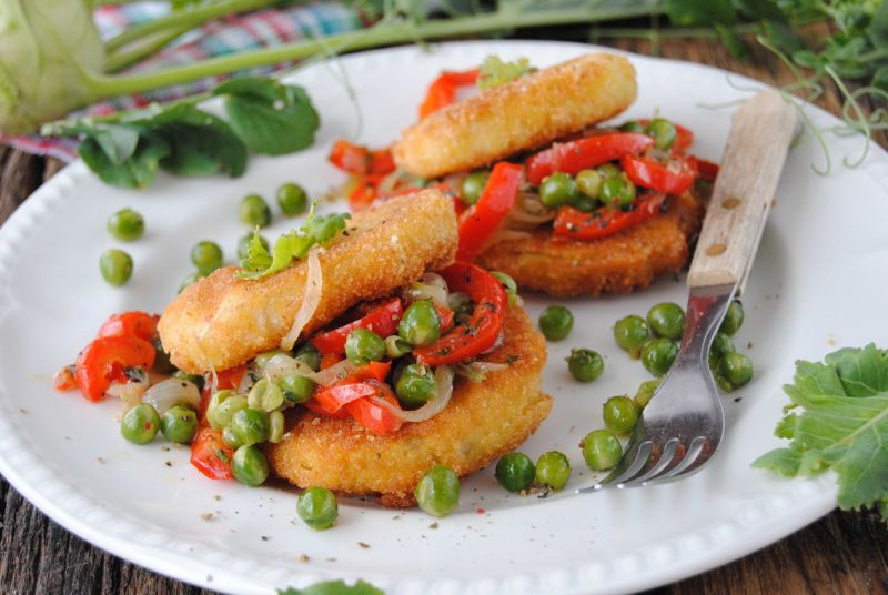 Kotlety z kalarepki z warzywami