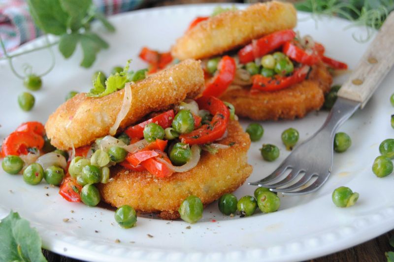 Kotlety z kalarepki z warzywami