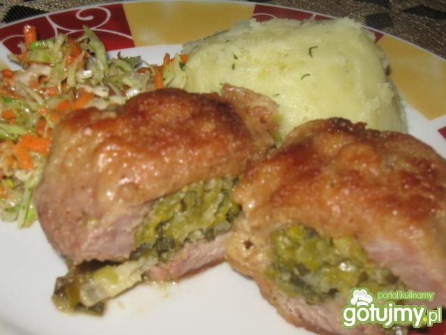 Kotlety z karkówki nadziewane porem