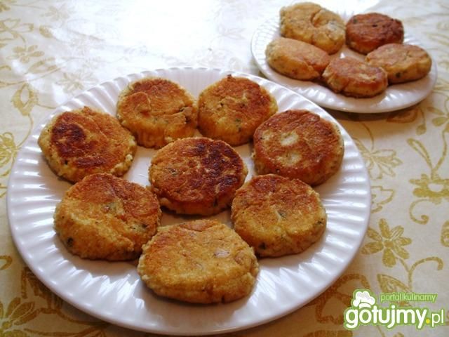 Kotlety z kaszą manną Kotlety z kaszą manną