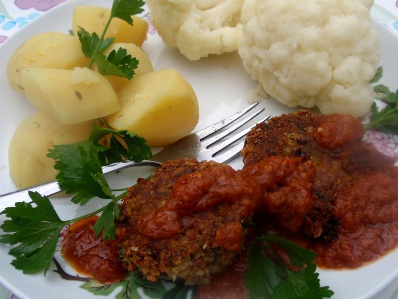 Kotlety z kaszy gryczanej z pieczarkami 