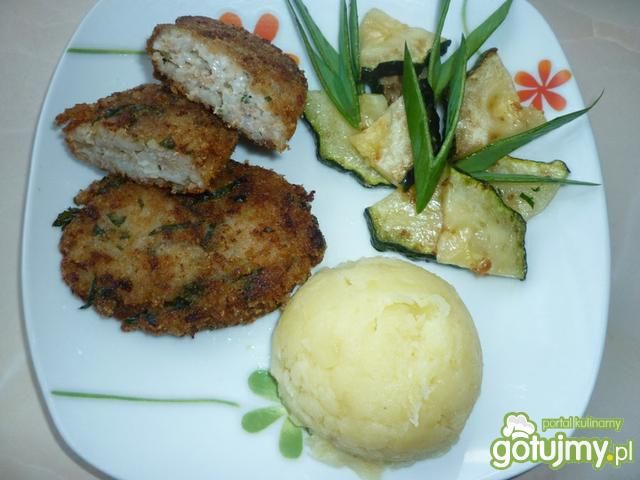 Kotlety z mielonego mięsa i ryżu  Kotlety z mielonego mięsa i ryżu