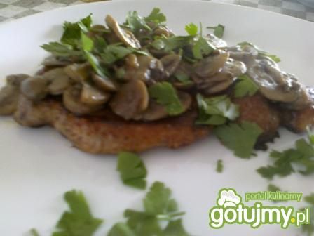 Kotlety z pieczarkami.