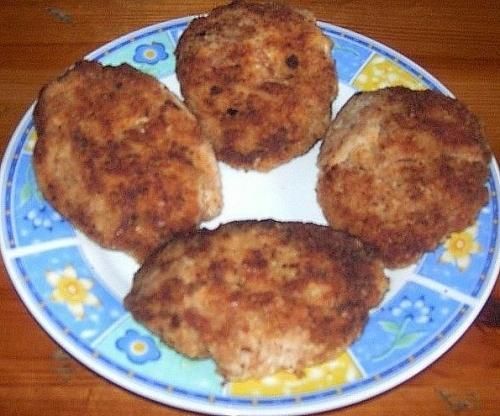 Kotlety z pieczarkami Kotlety z pieczarkami