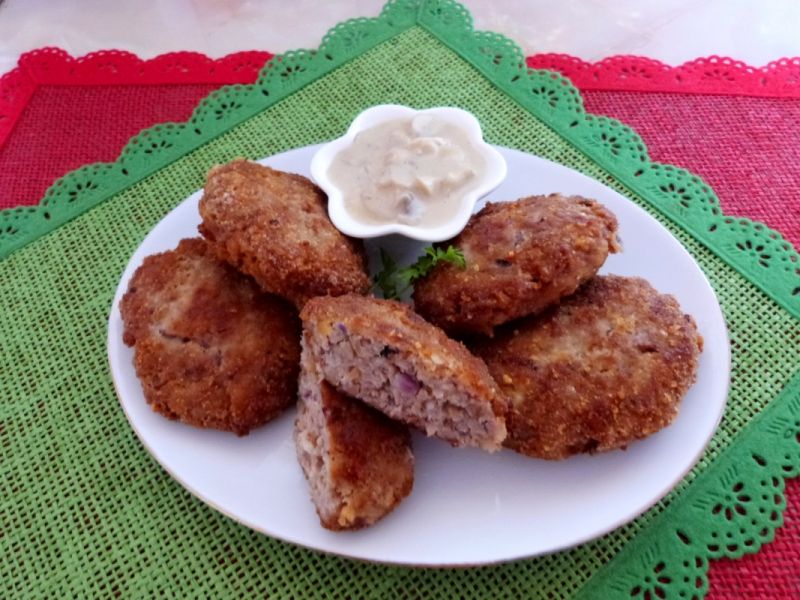 Kotlety z soczewicą i kaszą gryczaną