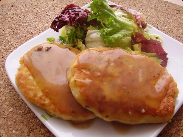 Kotlety ziemniaczane z nadzieniem.