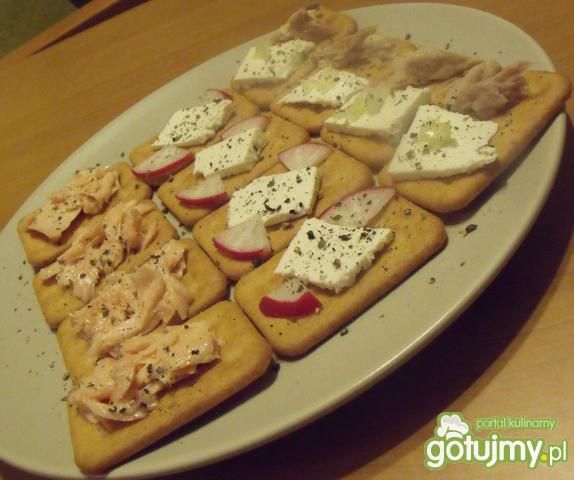 Krakersowe kanapeczki Krakersowe kanapeczki