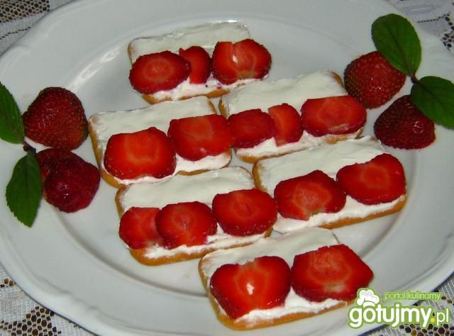 Krakersy biało-czerwone