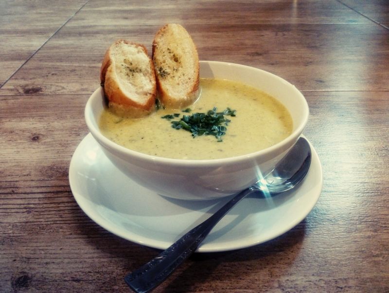 Krem brokułowo - serowy