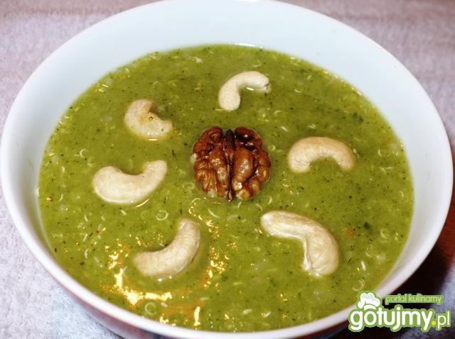 Krem brokułowy z quinoa